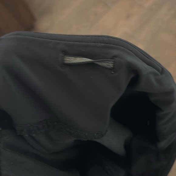 Lululemon Athletica Black and gray Leggings/ Size 8 - Picture 10 of 10